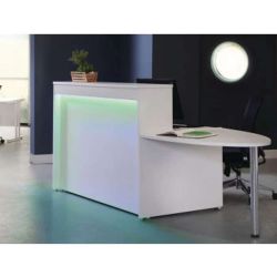 Welcome Reception Counter with Maestro Desk