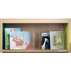 Zig-zag Display Shelves